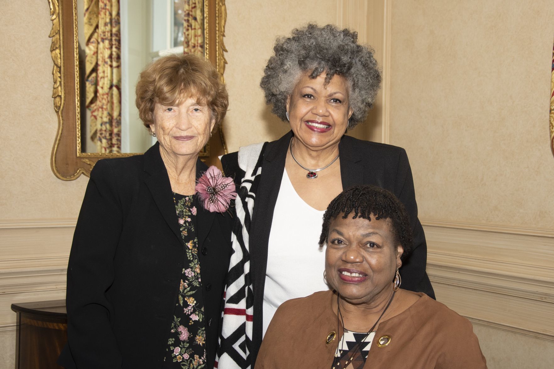Suzie Nall, Darlene Roy, Carol Weir